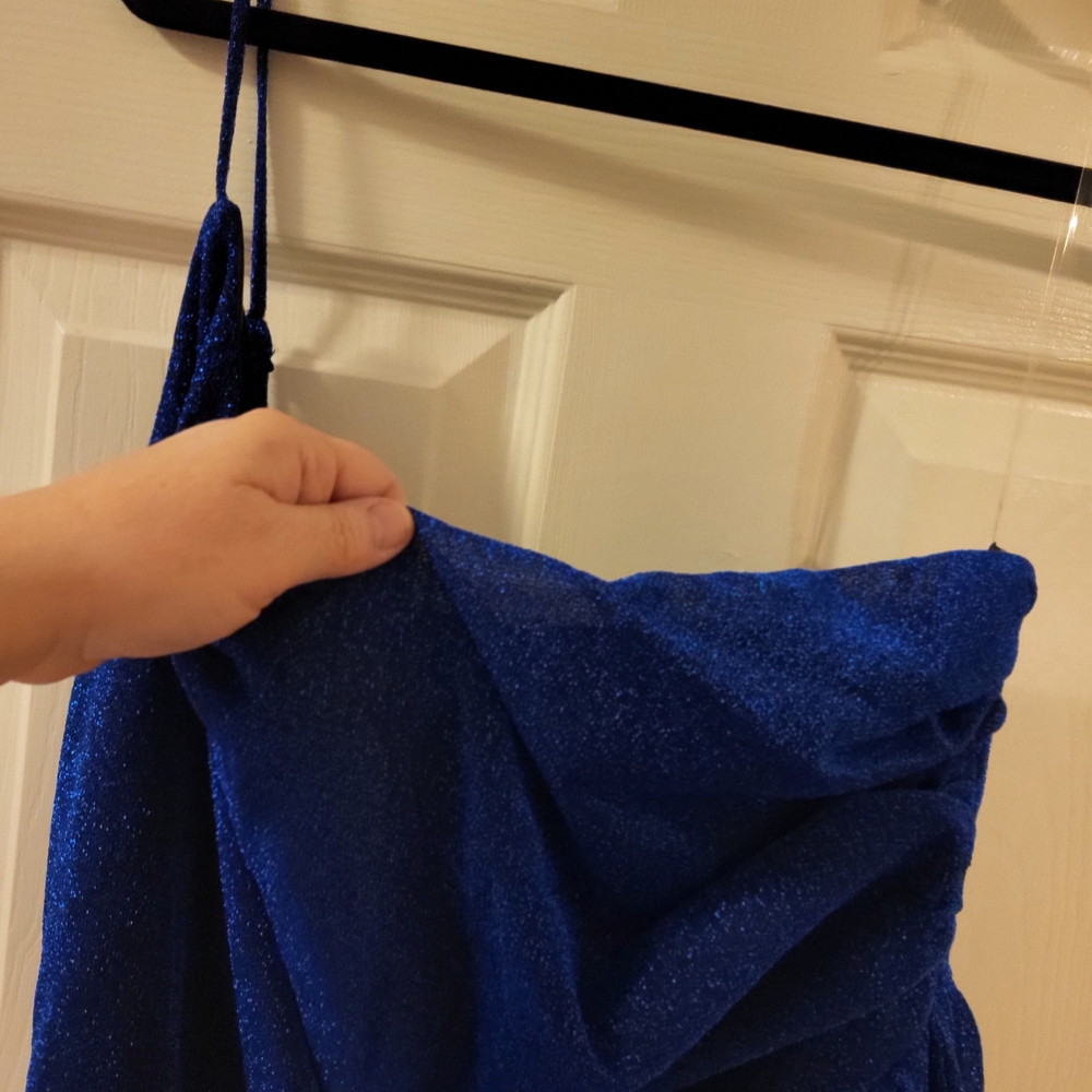Elegant Blue Strapless Dress - Picture 5 of 7